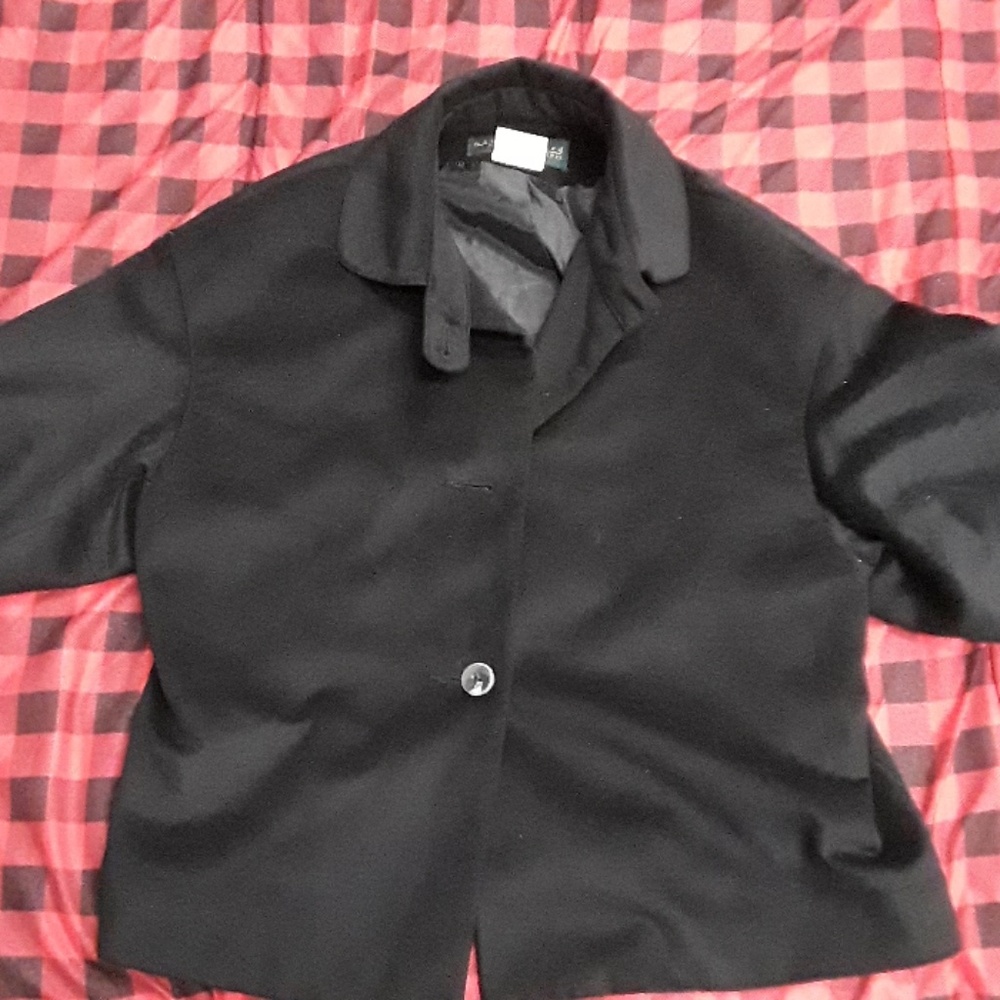 Dinner jacket